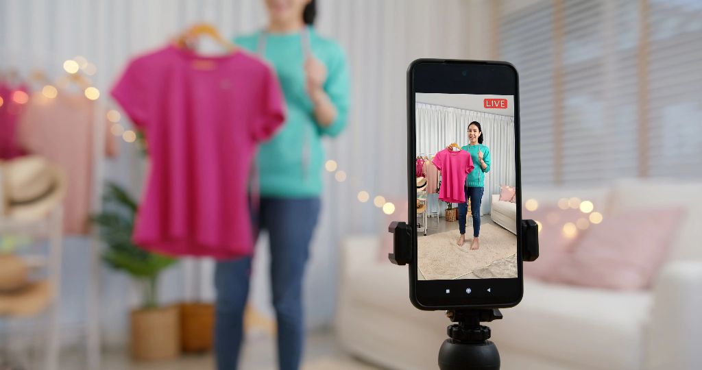 픽라이브 라이브커머스 셀러모집 스마트폰으로 시작하는 라이브 판매