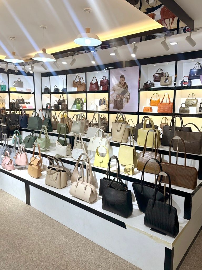 픽라이브 브랜드 가방 액세서리 패션소품 창고 초특가 할인 라이브방송 전용 상품